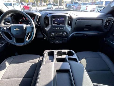 Certified 2025 Chevrolet Silverado 2500 Custom w/ Custom Value Package image 13