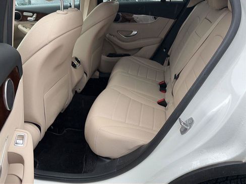 Used 2016 Mercedes-Benz GLC 300 image 15