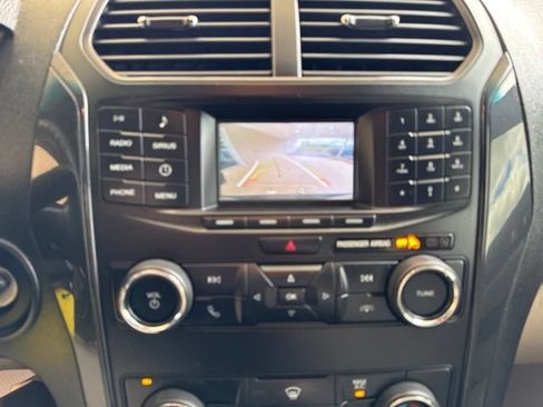 Used 2018 Ford Explorer 4WD image 19