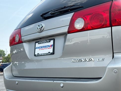Used 2008 Toyota Sienna CE FWD image 14