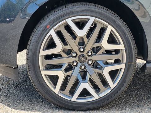 New 2026 Ford Expedition Max Platinum w/ Platinum Ultimate Package AWD/4WD image 18