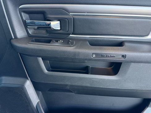 Used 2024 RAM 1500 Classic Warlock RWD image 24