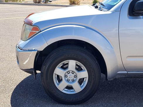Used 2005 Nissan Frontier SE w/ (P01) Power Pkg RWD image 27