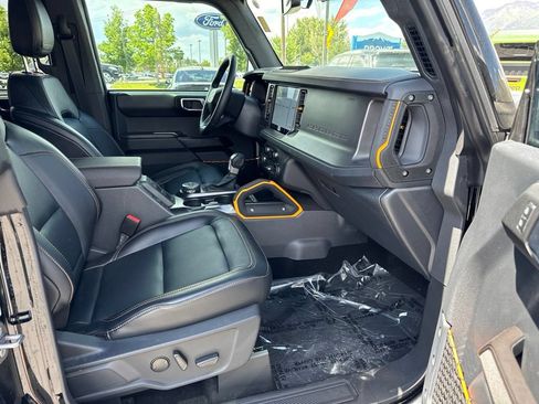 Used 2024 Ford Bronco Badlands AWD/4WD image 14