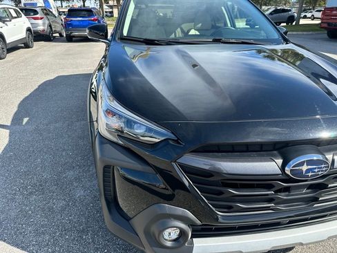 Used 2025 Subaru Outback Limited image 15