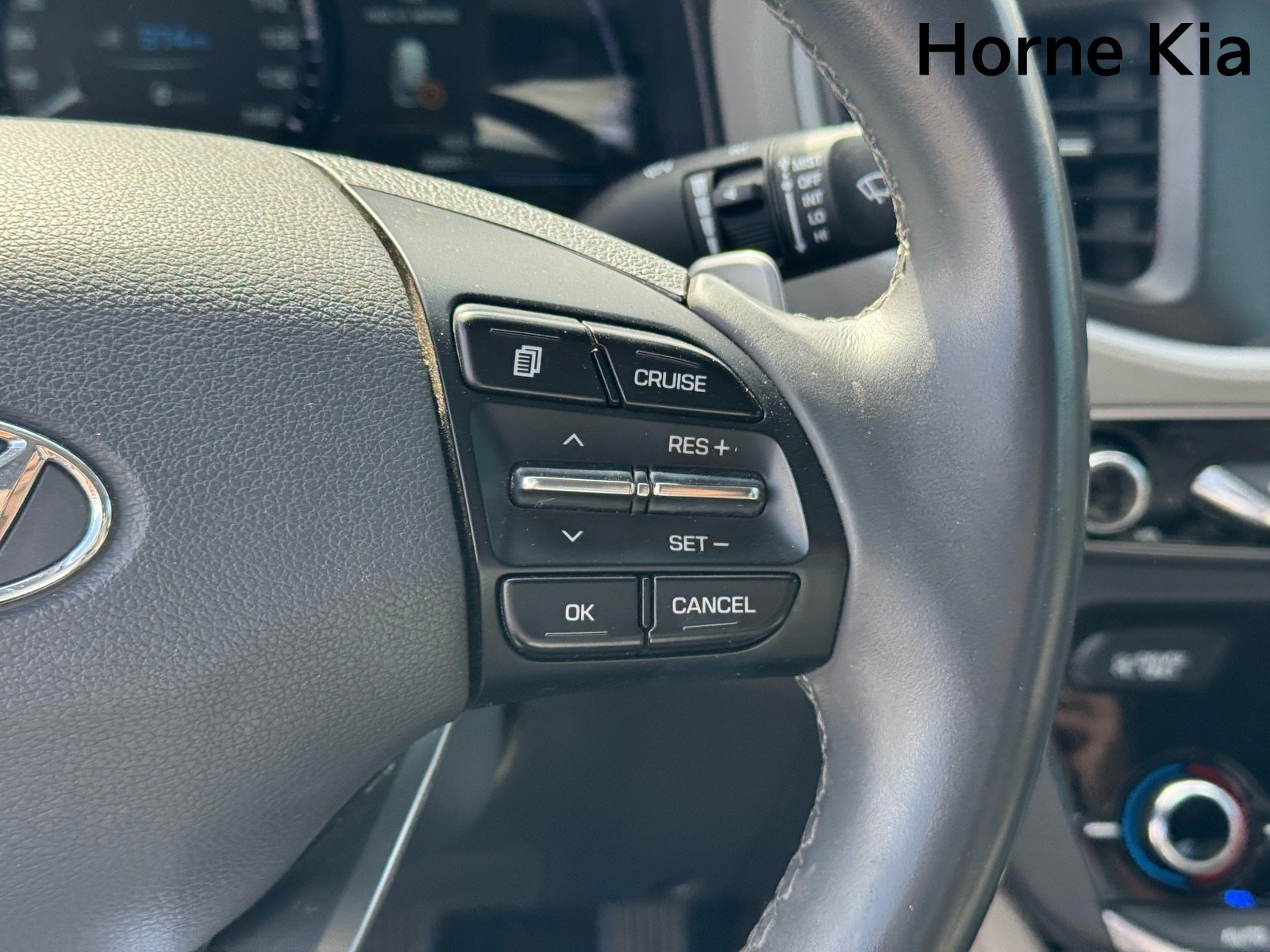 Used 2018 Hyundai Ioniq SEL FWD image 19