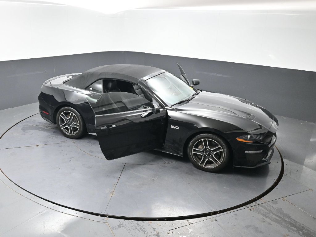 Used 2018 Ford Mustang GT Premium w/ Equipment Group 401A RWD image 77