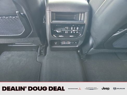 Used 2025 Jeep Grand Cherokee Limited w/ Trailer Tow Package image 26