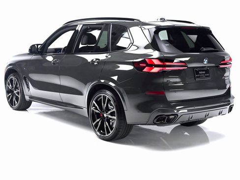 Used 2026 BMW X5 M60i image 36