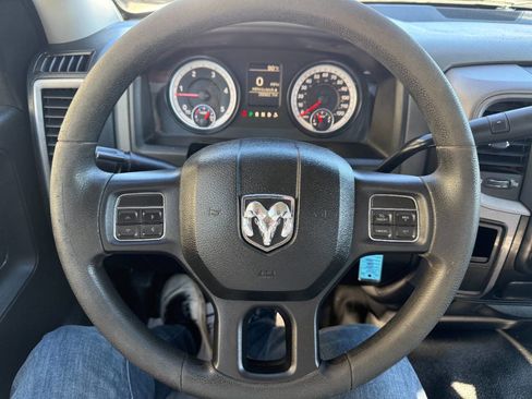 Used 2014 RAM 3500 Tradesman w/ Cold Weather Group image 16