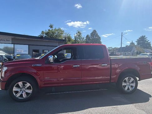 Used 2016 Ford F150 Platinum w/ Equipment Group 701A Luxury AWD/4WD image 4