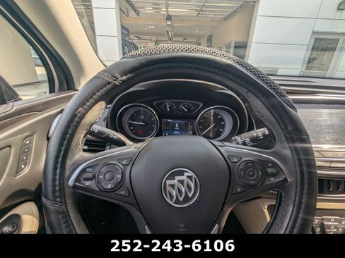 Used 2020 Buick Envision Essence FWD image 15