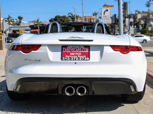 Used 2016 Jaguar F-TYPE Convertible image 5