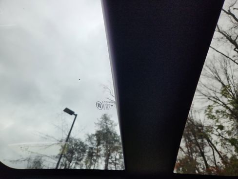 Certified 2026 Land Rover Range Rover Evoque S image 28