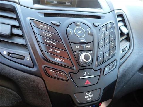 Used 2019 Ford Fiesta SE image 19