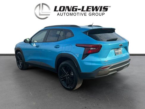 Used 2025 Chevrolet Trax ACTIV w/ Driver Confidence Package image 4