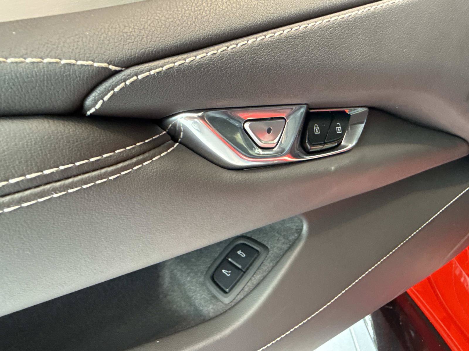 Used 2025 Chevrolet Corvette Z06 RWD image 18