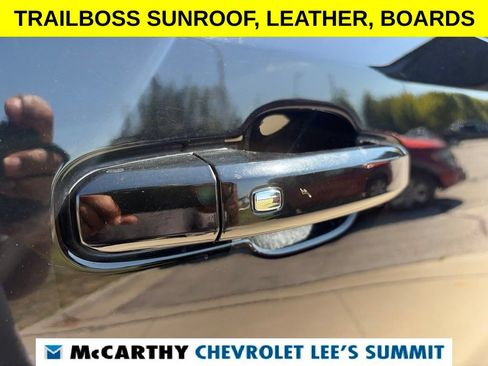 Used 2021 Chevrolet Silverado 1500 LT Trail Boss w/ Convenience Package II AWD/4WD image 25