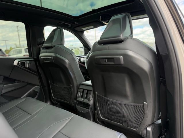 Used 2026 BMW X3 xDrive30i AWD/4WD image 3