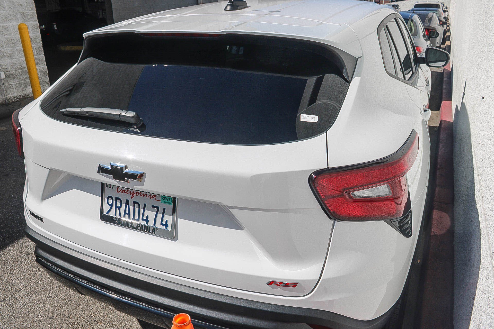 Used 2025 Chevrolet Trax RS FWD image 15