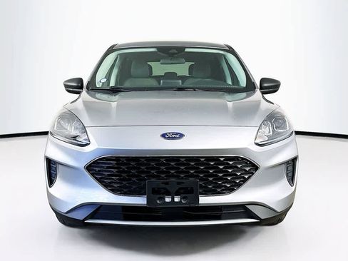 Certified 2022 Ford Escape SE image 6