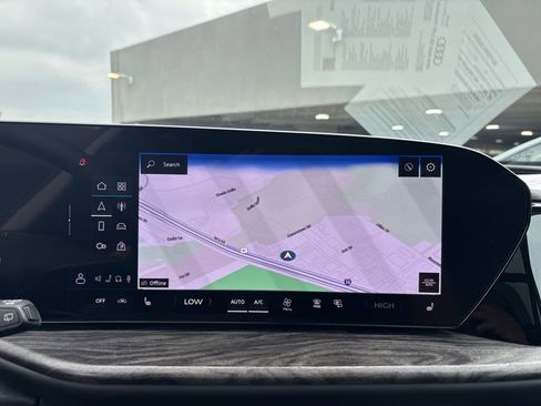 Used 2025 Audi Q5 Premium Plus w/ Premium Plus AWD/4WD image 20