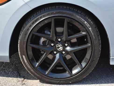 Used 2023 Honda Civic Sport image 30