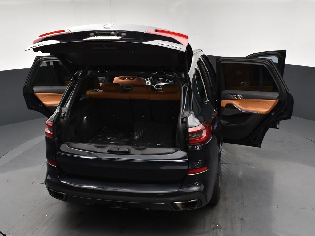 Used 2023 BMW X5 xDrive40i w/ M Sport Package AWD/4WD image 24