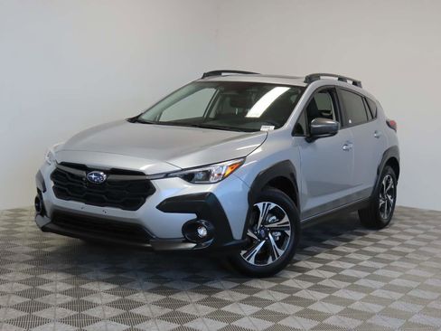 Used 2025 Subaru Crosstrek 2.0i Premium AWD/4WD image 1