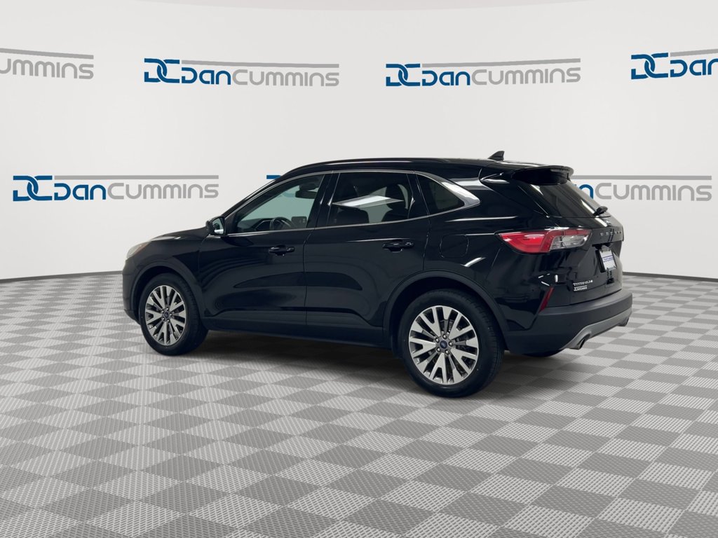 Used 2022 Ford Escape Titanium AWD/4WD image 6