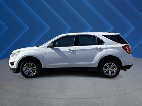 Used 2017 Chevrolet Equinox LS FWD image 6