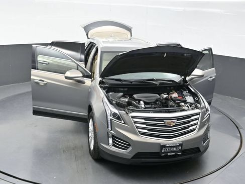 Used 2019 Cadillac XT5 AWD image 50