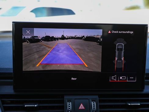 Used 2022 Audi Q5 2.0T Premium w/ Convenience Package image 23