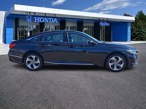 Used 2018 Honda Accord EX image 25