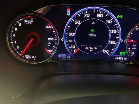 Used 2022 Chevrolet Blazer RS FWD image 2