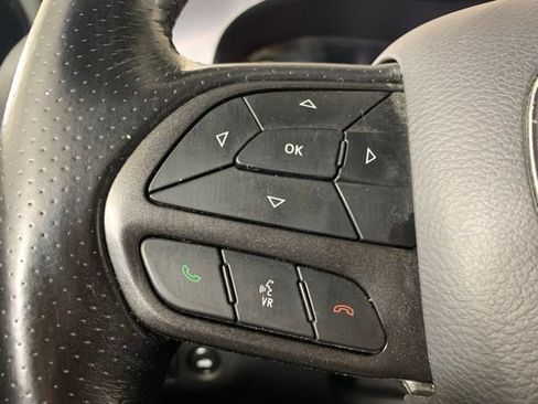 Used 2019 Dodge Charger SXT w/ Cold Weather Package AWD/4WD image 27