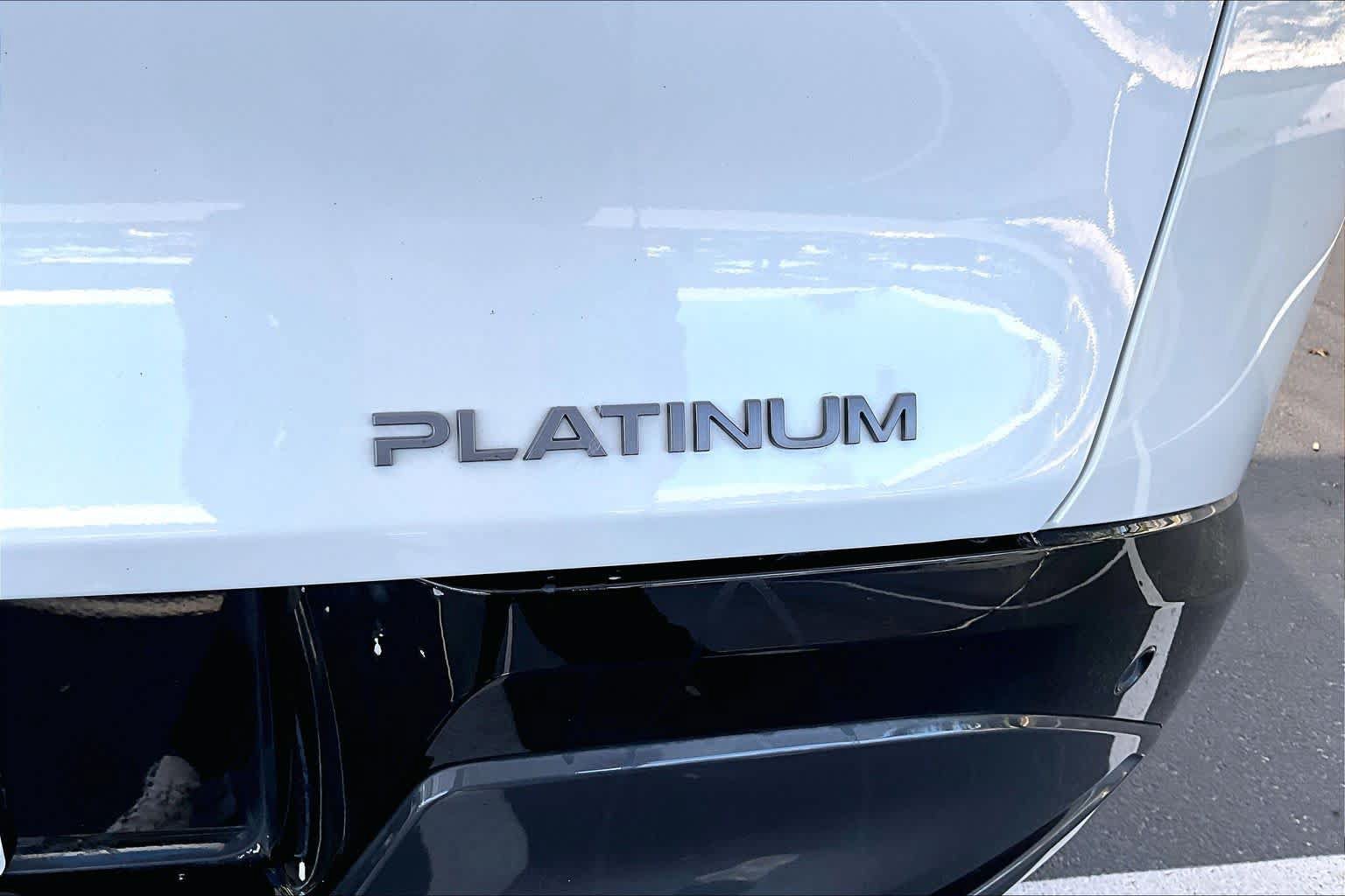 Used 2025 Nissan Murano Platinum w/ Cargo Package AWD/4WD image 10