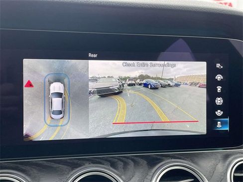 Used 2021 Mercedes-Benz E 350 Sedan image 25