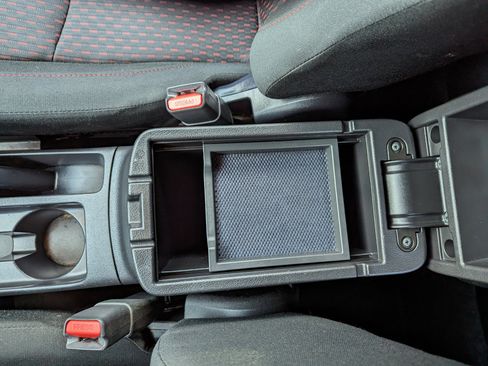 Used 2018 Mitsubishi Outlander Sport ES image 24