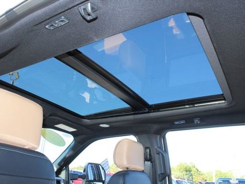 Used 2024 Ford F350 Lariat w/ Lariat Ultimate Package image 30