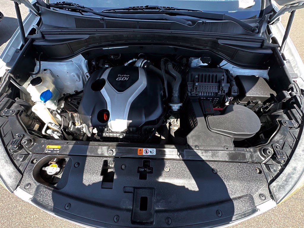 Used 2013 Hyundai Santa Fe Sport 2.0T FWD image 15