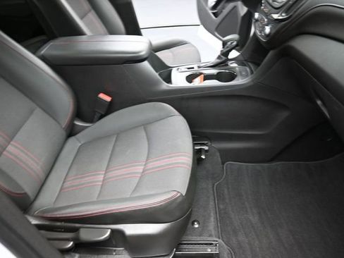 Used 2022 Chevrolet Equinox RS FWD image 26