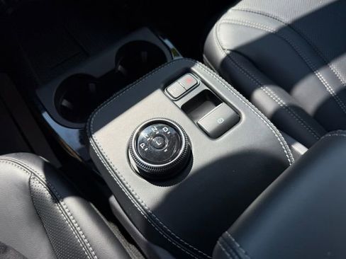 Used 2021 Ford Mustang Mach-E Premium image 38