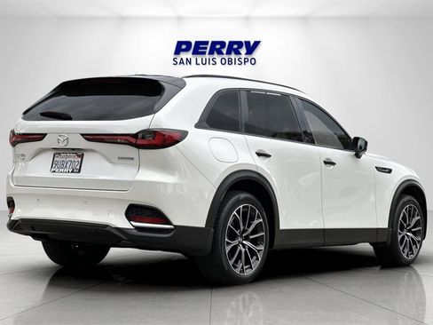 Certified 2025 MAZDA CX-70 Plug-In Hybrid w/ Premium Plus image 4