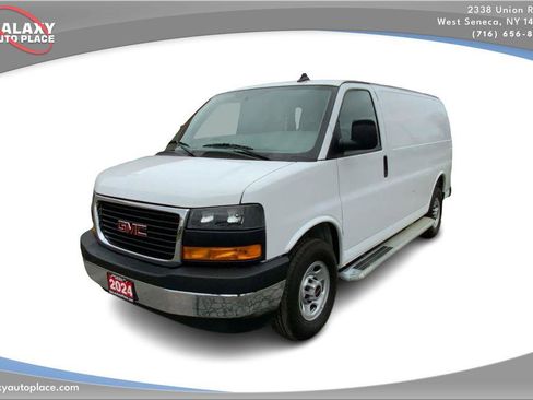 Used 2024 GMC Savana 2500 w/ Driver Convenience Package RWD image 1