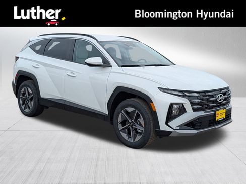 New 2026 Hyundai Tucson SEL image 1