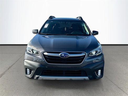 Used 2020 Subaru Outback Limited image 2