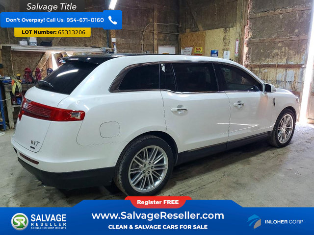 Used 2016 Lincoln MKT AWD w/ Equipment Group 201A image 4