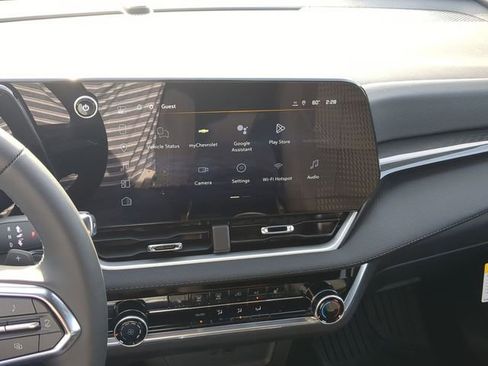 New 2026 Chevrolet Equinox LT w/ Safety and Technology Package image 30