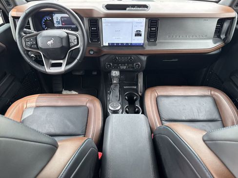 Used 2024 Ford Bronco Outer Banks AWD/4WD image 26